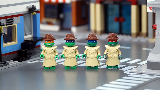 Custom LEGO Minifigure of the Week - TMNT Undercover by Hobbestimus