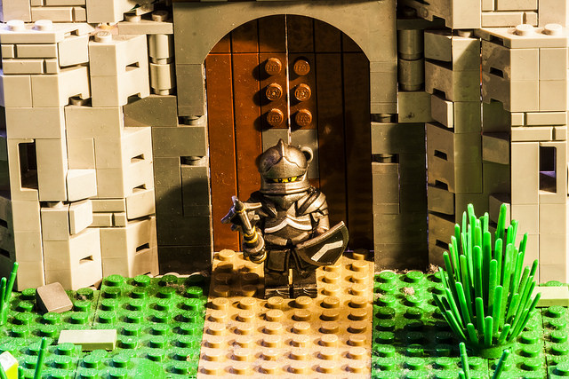 Custom LEGO Minifigure of the Week - Knight of the Chevron by lordanthul