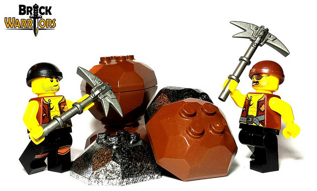 brand new custom lego pickaxe - lego weapons