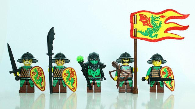 Custom LEGO Minifigure of the Week - Master of Dragons by 11inthewoods