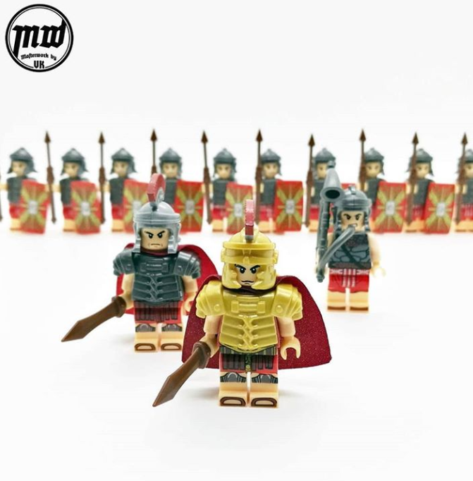 lego minifigure of the week - roman legion