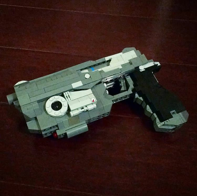 LEGO Gun of the Week - DOOM 2016 Pistol by lego_kreations -